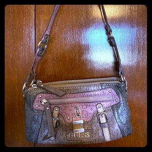COPY - Guess purse
